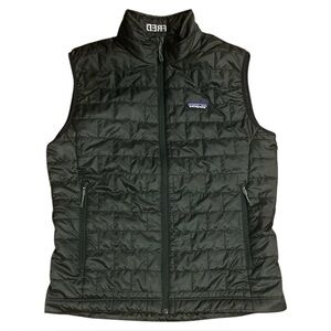 Patagonia Nano Puff Vest Mens Size Medium Black *Embroidered Fred on collar*